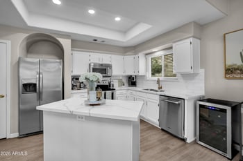 8813 S 51st St #2, Phoenix, AZ 85044