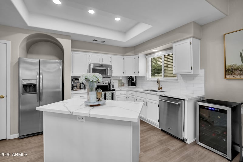 8813 S 51st St #2, Phoenix, AZ 85044