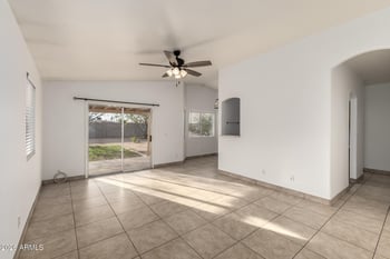 8814 2nd Way, Phoenix, AZ 85020