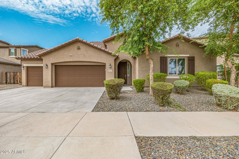 8814 55th Ln, Laveen, AZ 85339