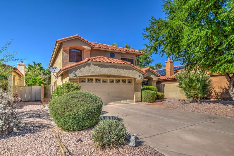 8814 E Charter Oak Dr, Scottsdale, AZ 85260