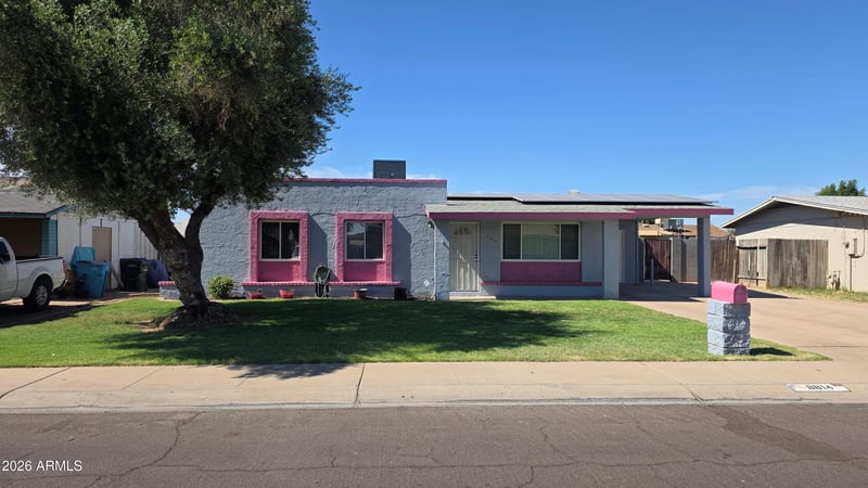 8814 W Avalon Dr, Phoenix, AZ 85037