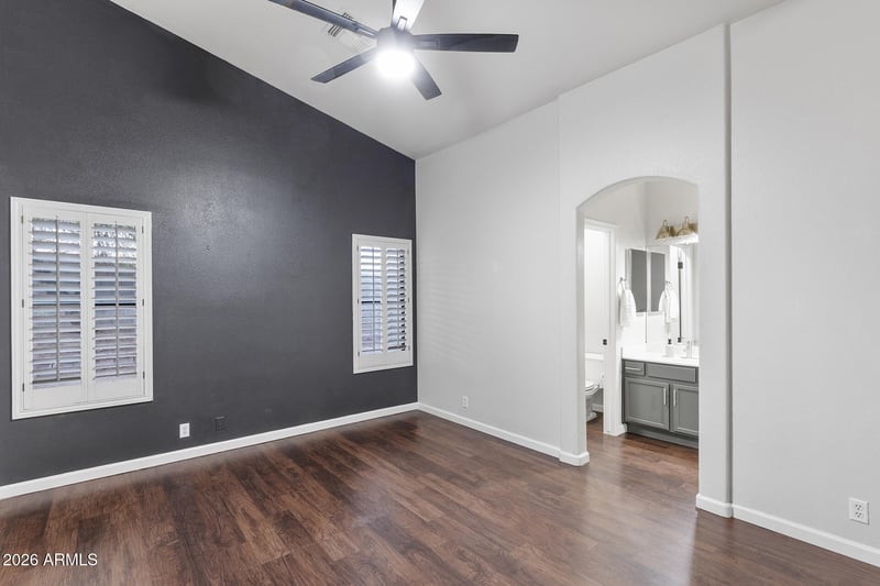 8814 W Shaw Butte Dr, Peoria, AZ 85345