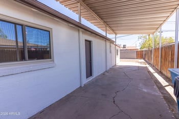 8815 N 31st Ave, Phoenix, AZ 85051