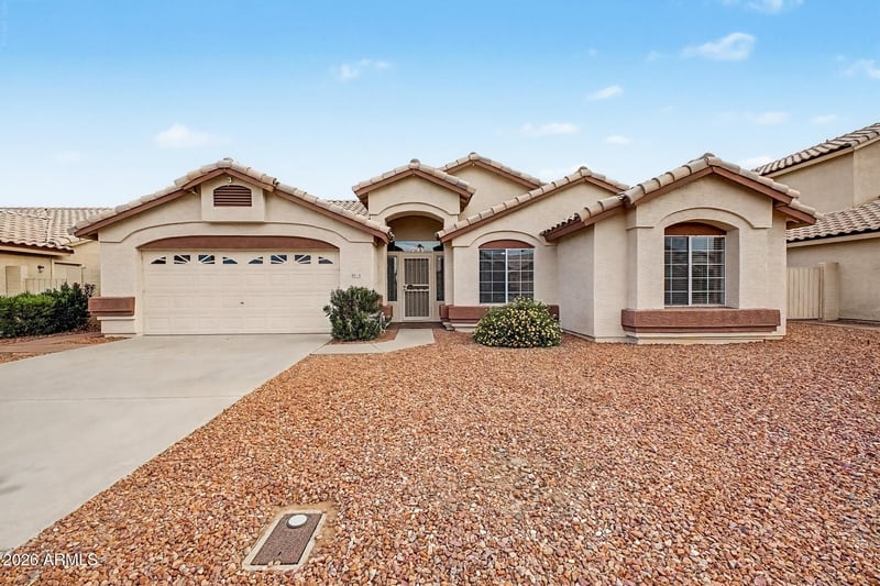 8815 W Port Au Prince Ln, Peoria, AZ 85381