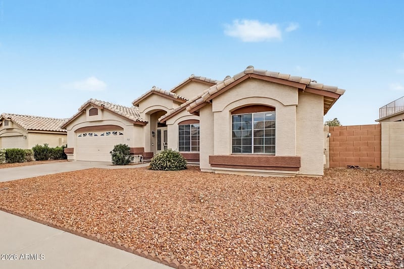8815 W Port Au Prince Ln, Peoria, AZ 85381