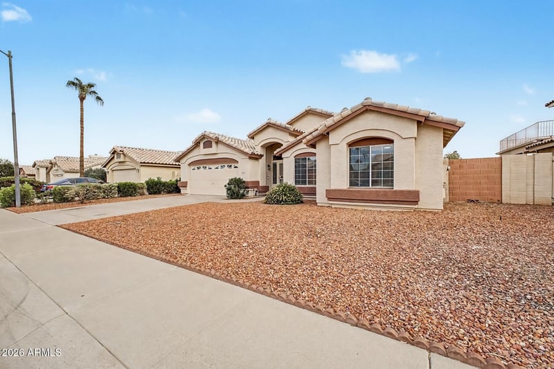 8815 W Port Au Prince Ln, Peoria, AZ 85381
