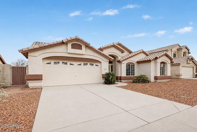 8815 W Port Au Prince Ln, Peoria, AZ 85381