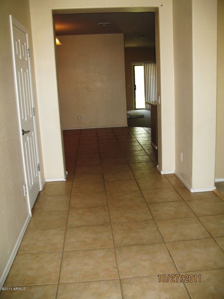 8816 S 57th Dr, Laveen, AZ 85339