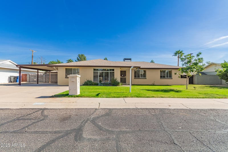 8817 17th Dr, Phoenix, AZ 85021