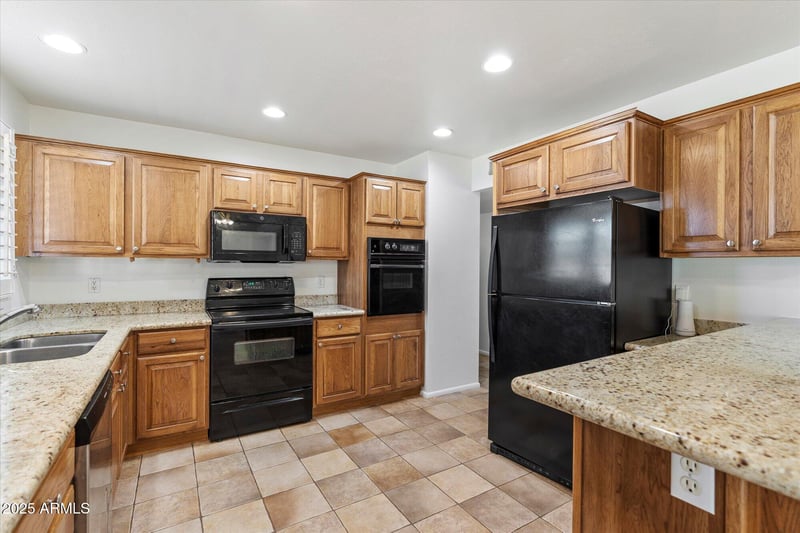 8817 17th Dr, Phoenix, AZ 85021