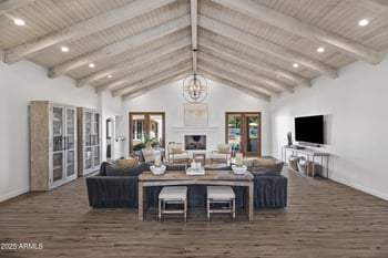 8817 58th Pl, Paradise Valley, AZ 85253