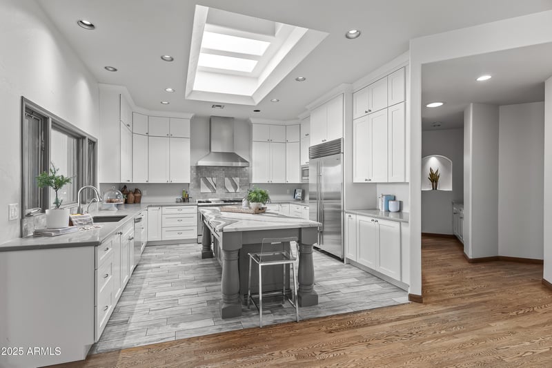 8817 58th Pl, Paradise Valley, AZ 85253