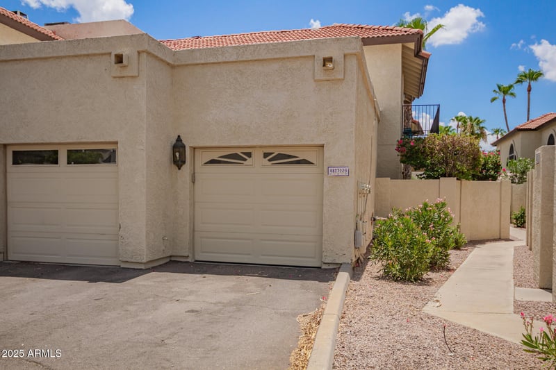 8817 51st St #1, Phoenix, AZ 85044