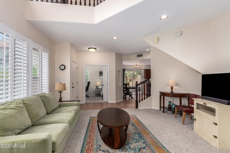8817 51st St #1, Phoenix, AZ 85044