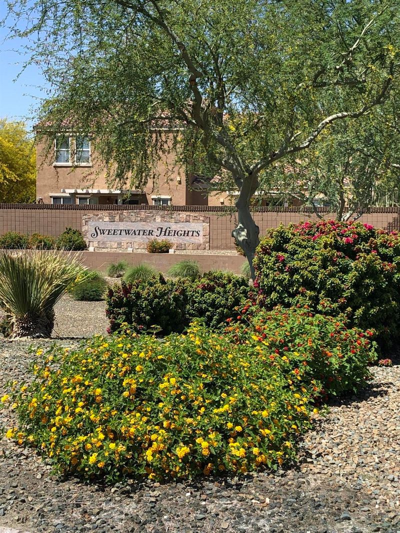 8817 W Aster Dr, Peoria, AZ 85381