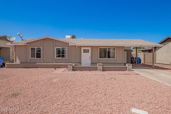 8818 Pinchot Ave, Phoenix, AZ 85037