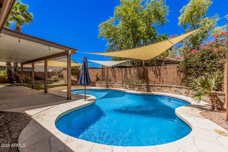 8818 Virginia Ave, Phoenix, AZ 85037