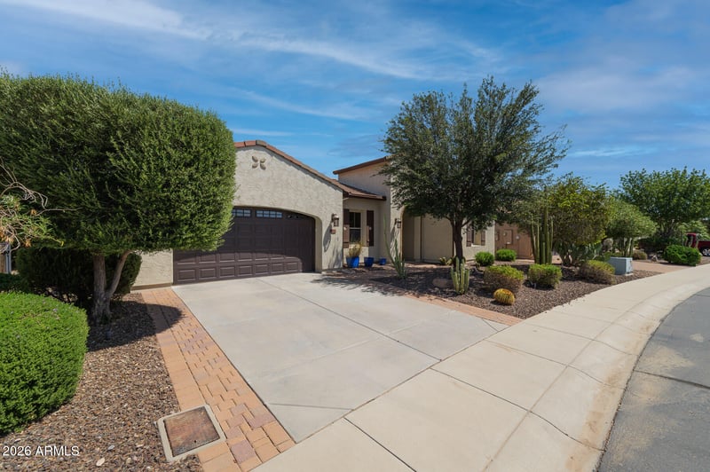 882 E Laddoos Ave, Queen Creek, AZ 85140