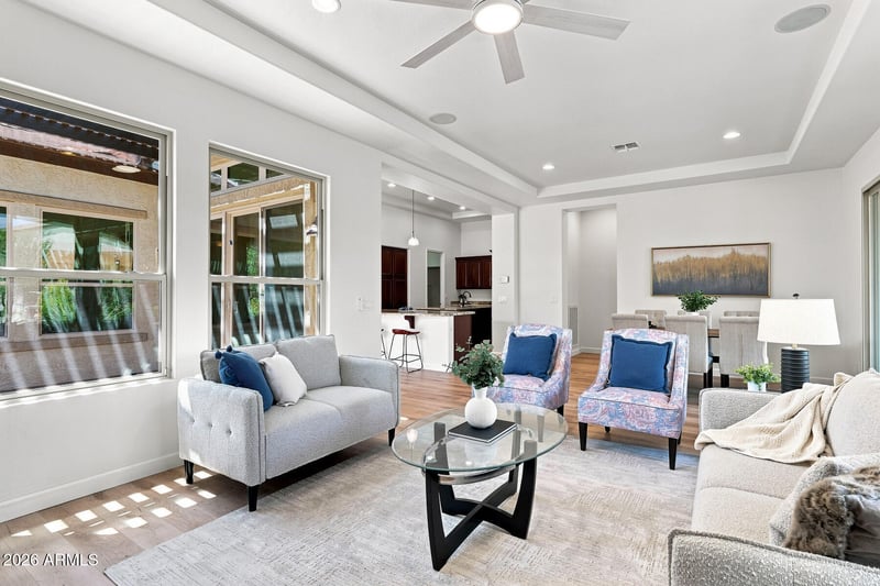 882 E Laddoos Ave, Queen Creek, AZ 85140