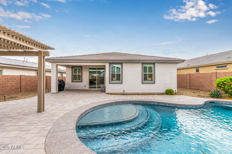 8820 167th Ln, Goodyear, AZ 85338