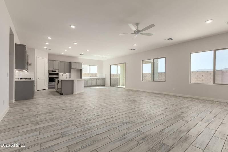 8820 173rd Ave, Waddell, AZ 85355