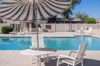 8821 N New World Dr, Glendale, AZ 85302