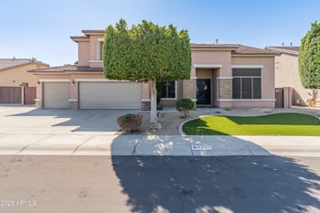 8821 Ross Ave, Peoria, AZ 85382