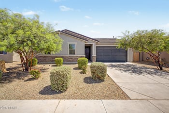8821 Agora Ln, Tolleson, AZ 85353
