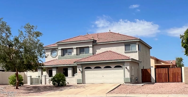 8822 12th St, Phoenix, AZ 85042