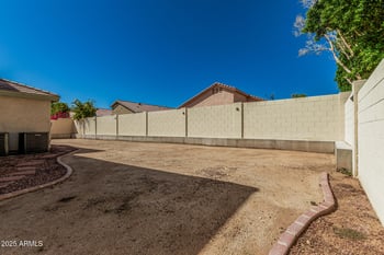 8822 12th St, Phoenix, AZ 85042