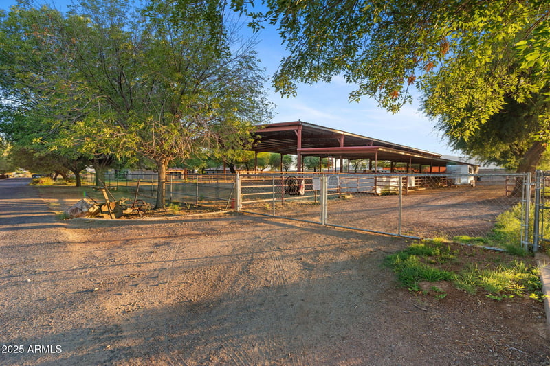 8822 172nd Dr, Waddell, AZ 85355