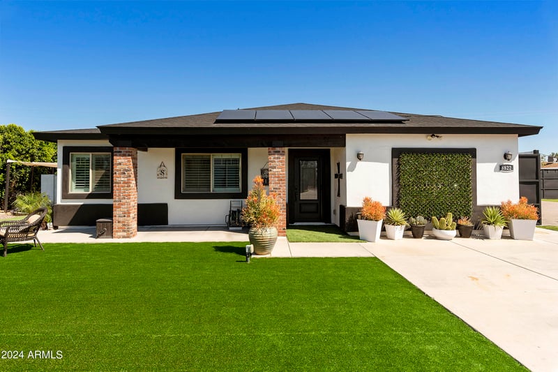 8822 Deer Valley Rd, Peoria, AZ 85382