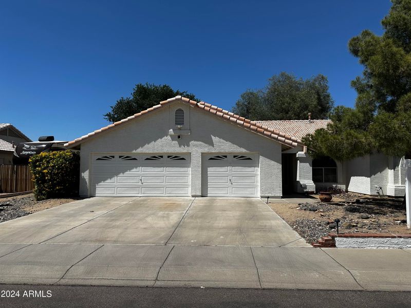 8822 W Wethersfield Rd, Peoria, AZ 85381