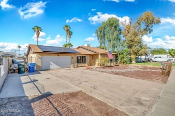 8822 Whitton Ave, Phoenix, AZ 85037