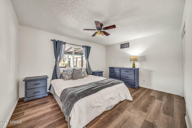 8822 Whitton Ave, Phoenix, AZ 85037