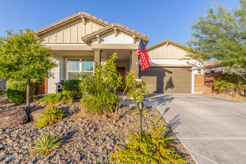 8823 167th Ln, Goodyear, AZ 85338