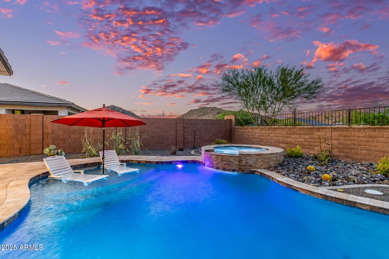 8823 167th Ln, Goodyear, AZ 85338