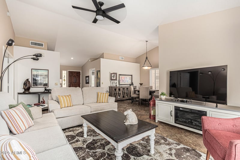 8823 Rimrock Dr, Peoria, AZ 85382