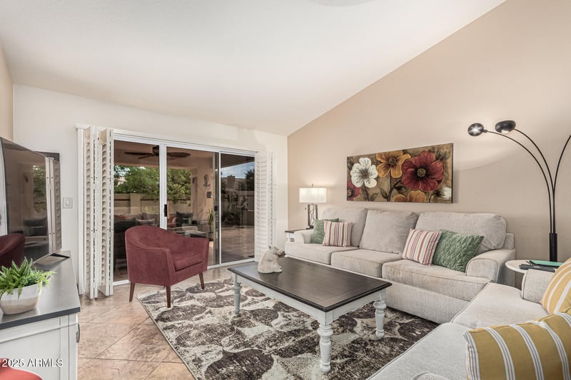 8823 Rimrock Dr, Peoria, AZ 85382