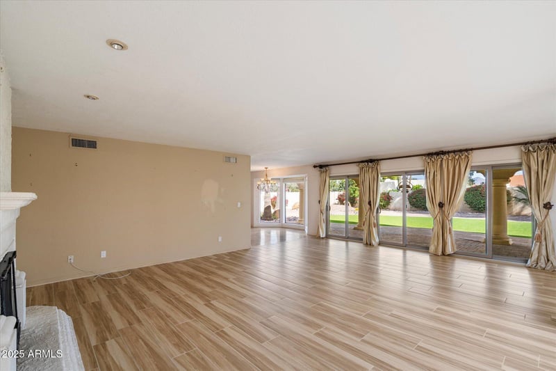 8825 86th Pl, Scottsdale, AZ 85258