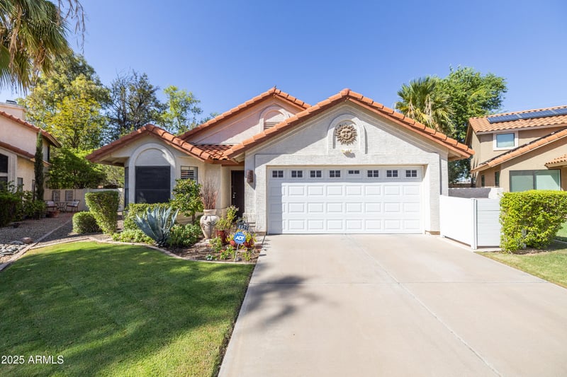 8825 Larkspur Dr, Scottsdale, AZ 85260