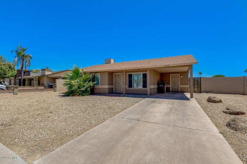 8825 W Becker Ln, Peoria, AZ 85345
