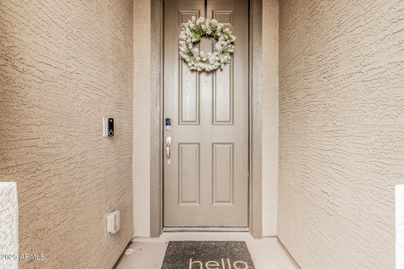 8827 67th Dr, Laveen, AZ 85339
