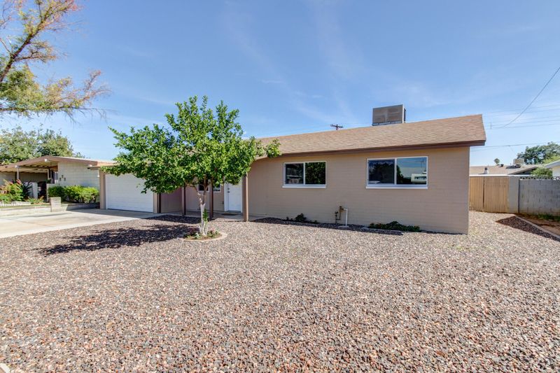 8827 N 36th Dr, Phoenix, AZ 85051
