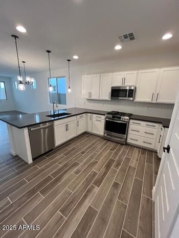 8827 Pasadena Ave, Glendale, AZ 85305
