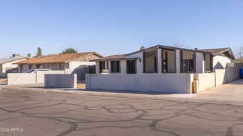 8827 Sells Dr, Phoenix, AZ 85037