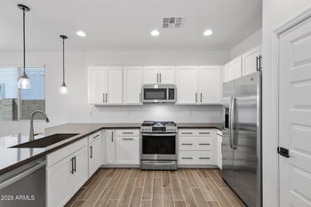 8827 W Pasadena Ave, Glendale, AZ 85305