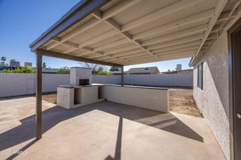 8827 Sells Dr, Phoenix, AZ 85037