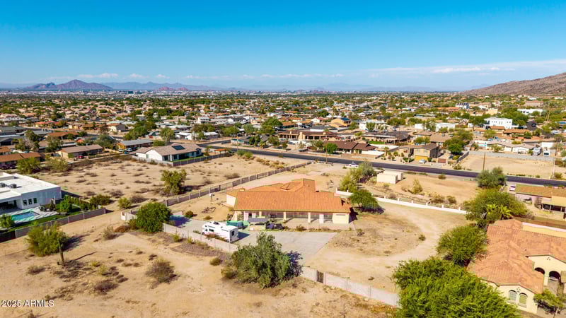 8828 16th St, Phoenix, AZ 85042